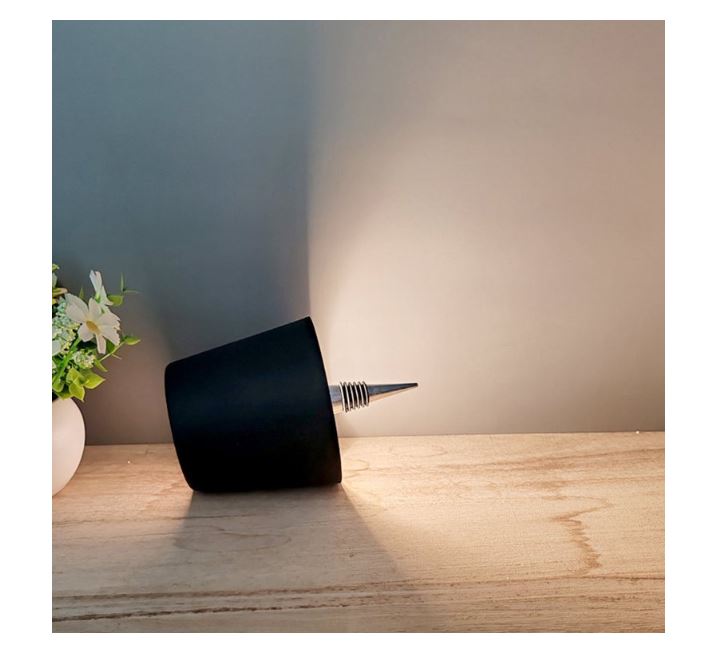 Iluminación para botella de vino inalámbrica, LED, regulable 360°.