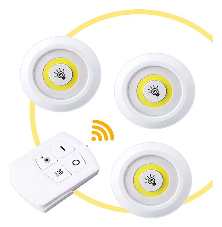 Kit de 3 spots LED con control remoto, bajo gabinete, funcionan con batería.